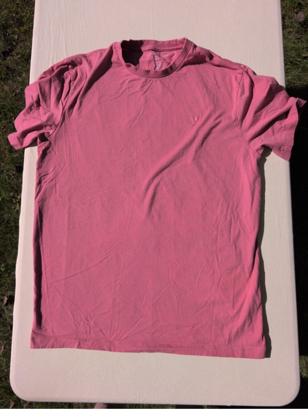 American Eagle Super Soft Standard Fit T-Shirt Mens M Salmon Tee GUC
